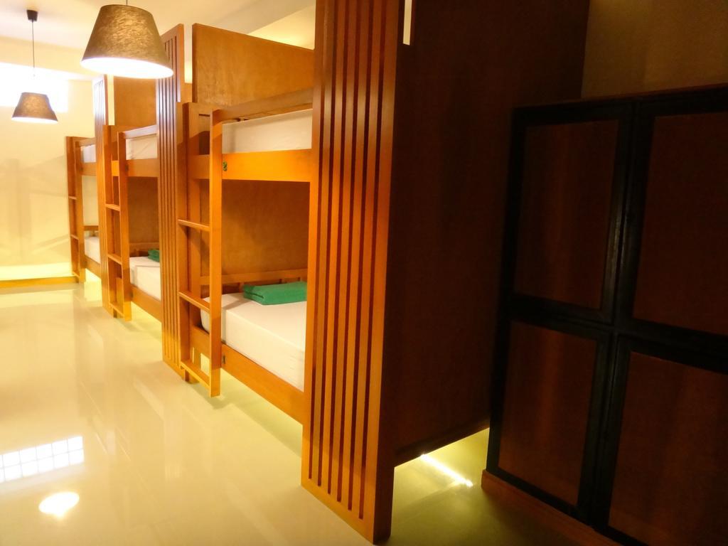 Phangan Pearl Hostel Haad Rin Luaran gambar