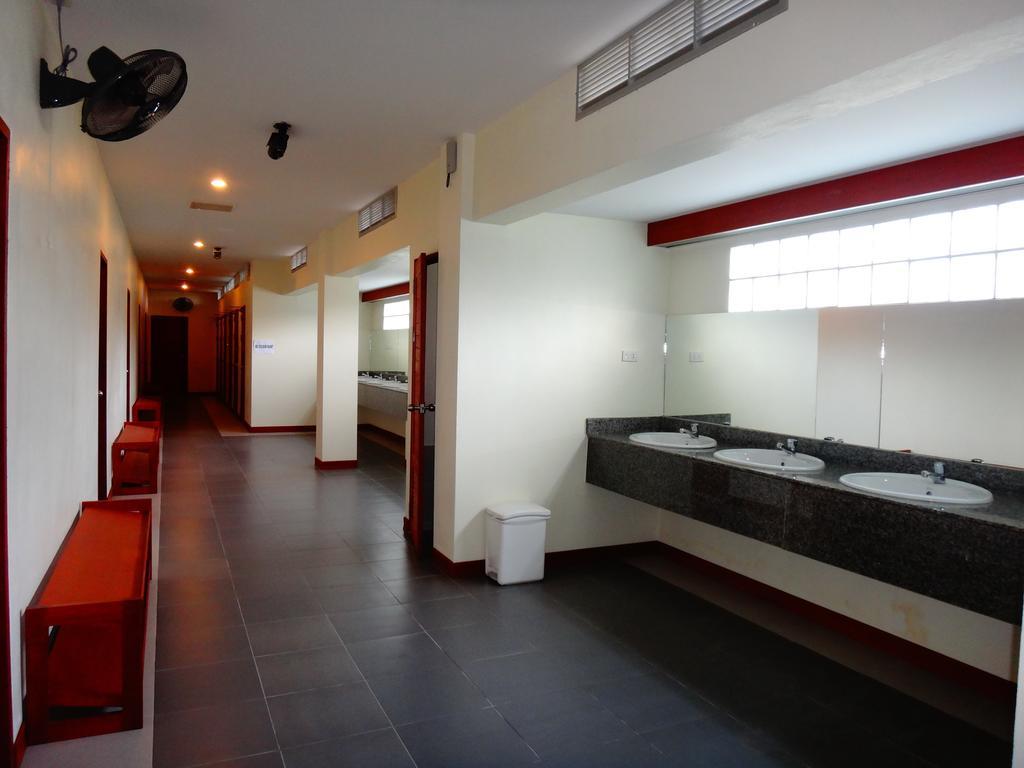 Phangan Pearl Hostel Haad Rin Luaran gambar