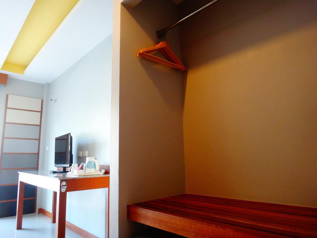 Phangan Pearl Hostel Haad Rin Luaran gambar