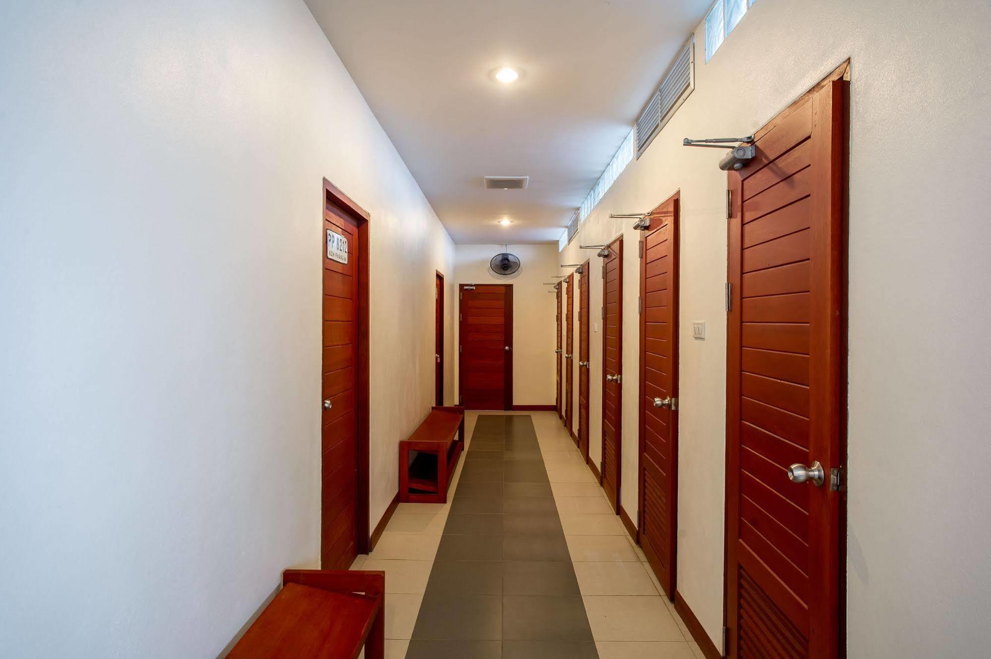 Phangan Pearl Hostel Haad Rin Luaran gambar