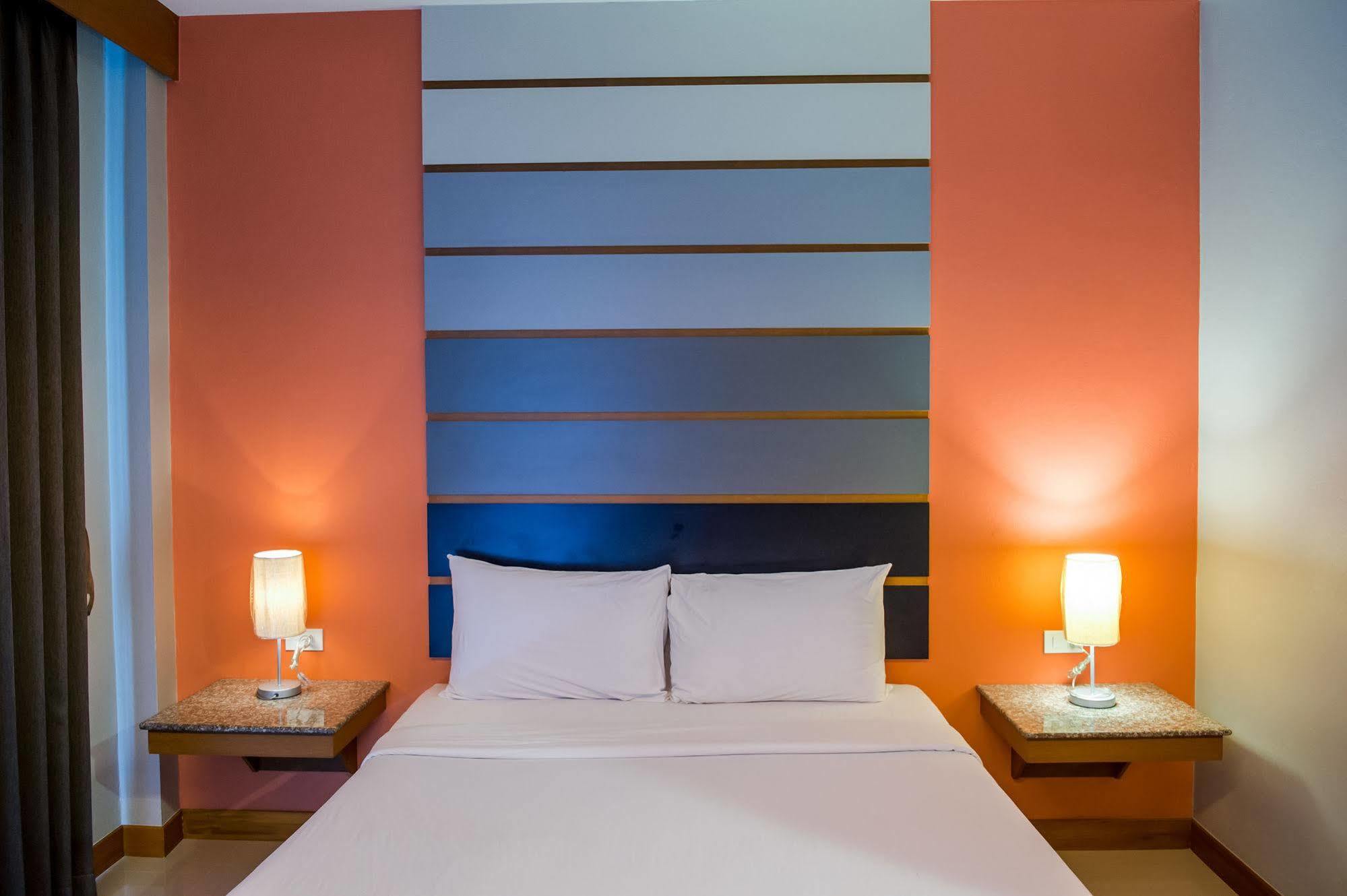 Phangan Pearl Hostel Haad Rin Luaran gambar